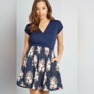 Modcloth Dress size medium